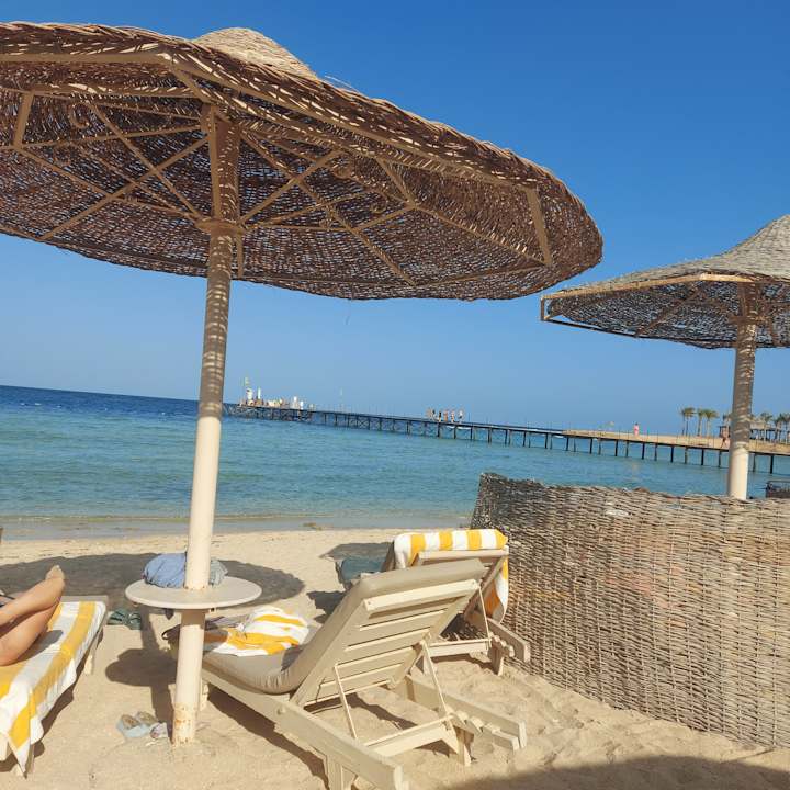 Strand Brayka Bay Resort