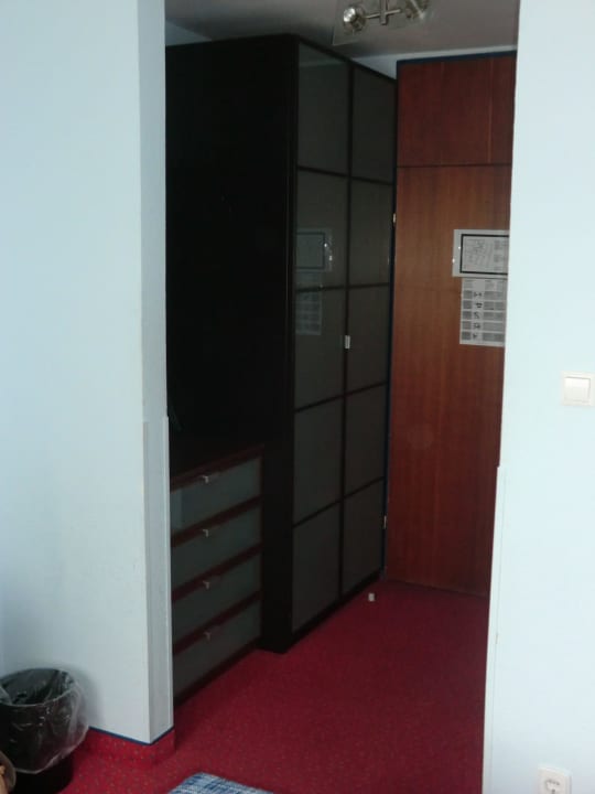 Schrank Hotel Nymphenburg