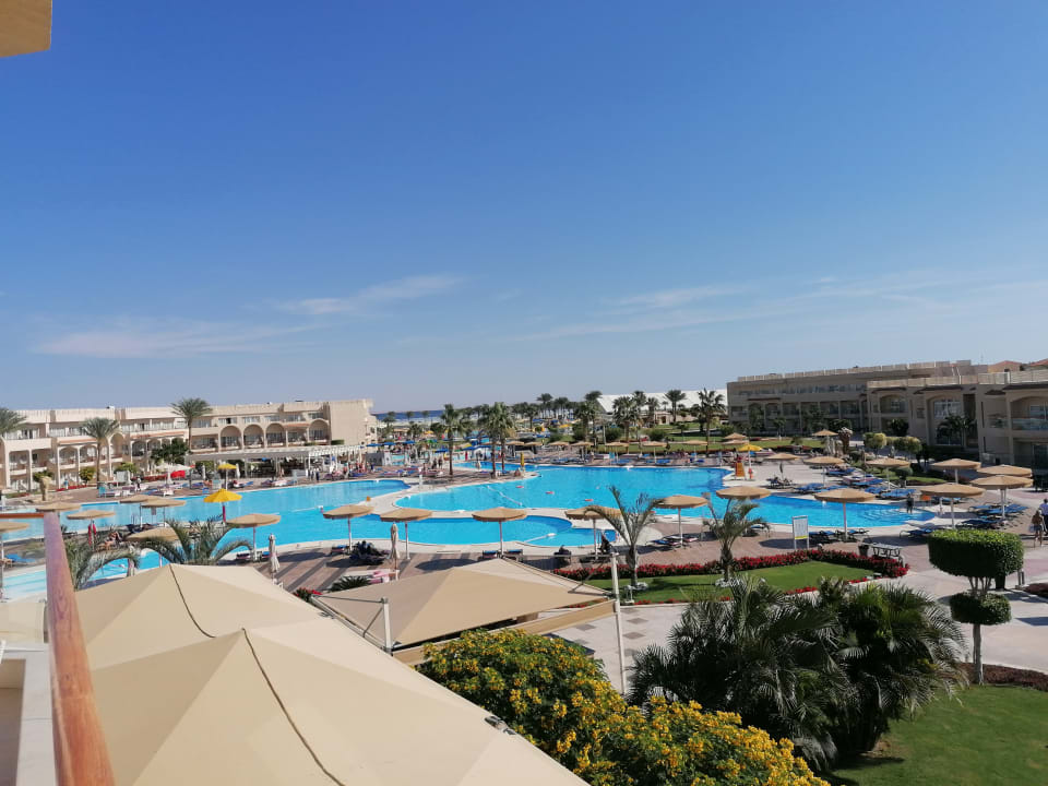 Pool Pickalbatros Royal Moderna Resort-Sharm El Sheikh