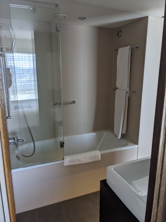 Zimmer Renaissance Zurich Tower Hotel