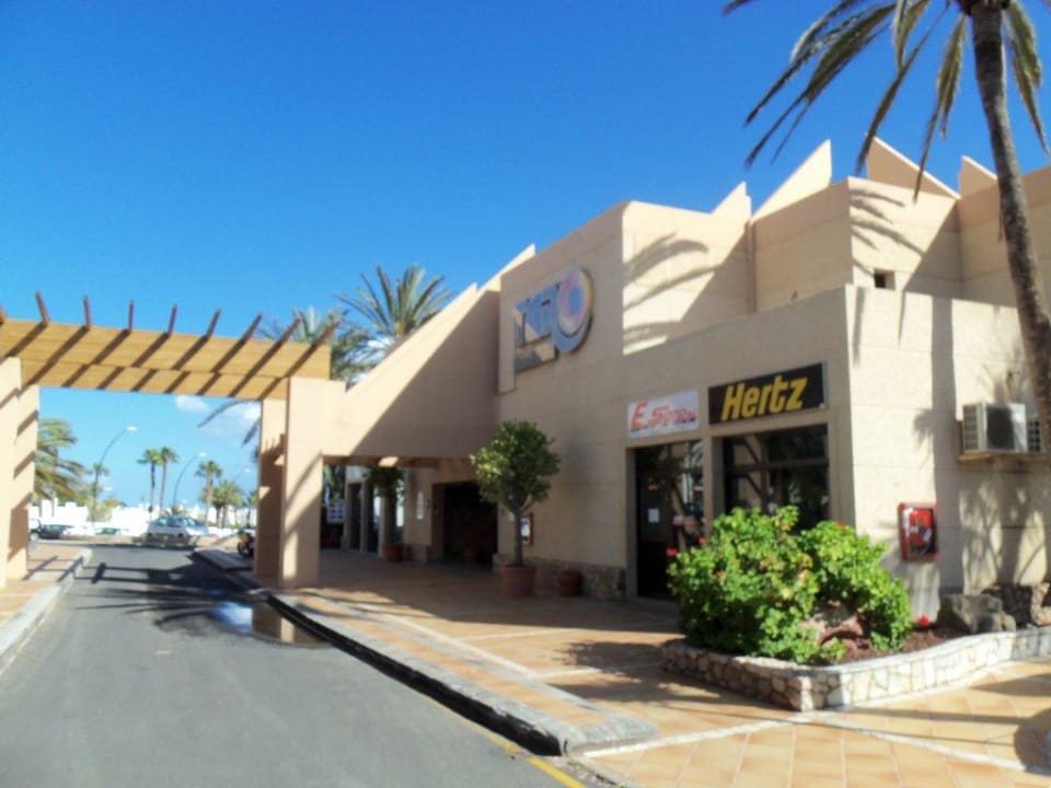 Eingang SBH Hotel Taro Beach