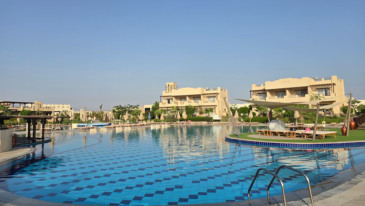Pool True Beach Resort