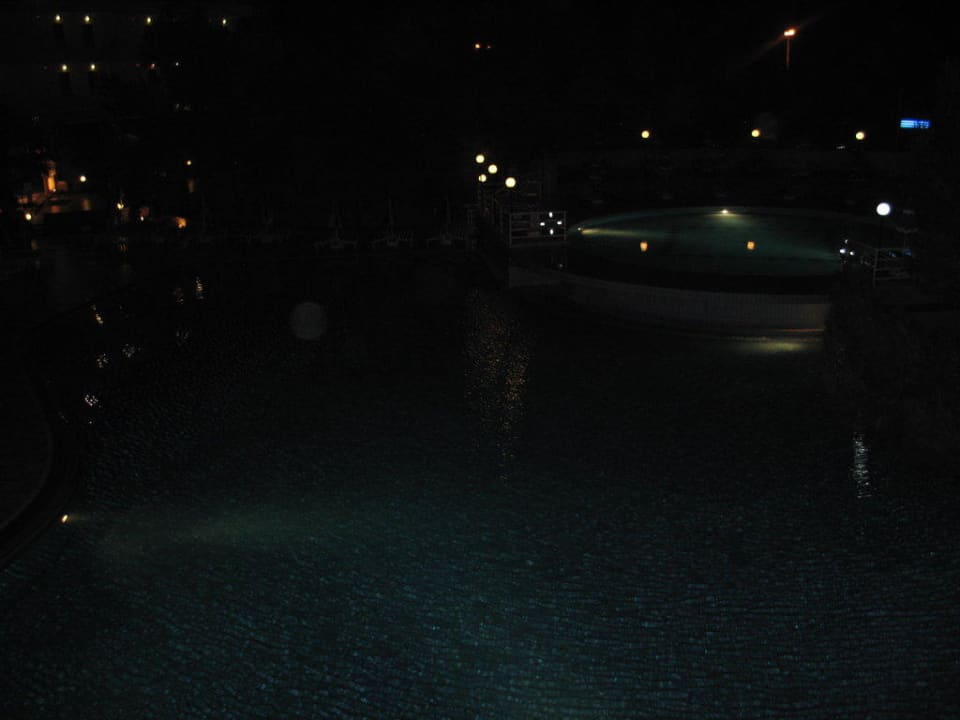 Bei Nacht Hotel Kalithea Mare Palace