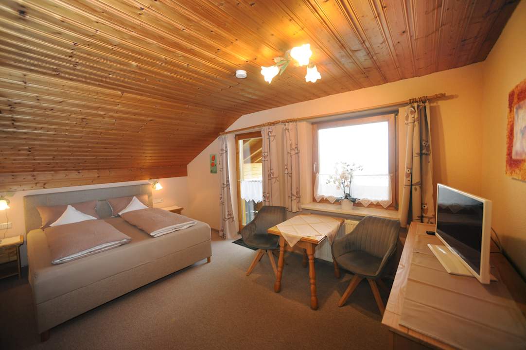 Zimmer Pension Haus Sonnenfels