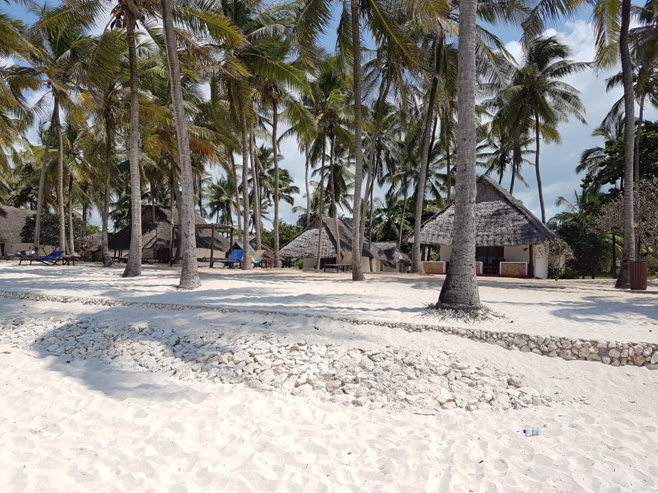 Strand Karafuu Beach Resort & Spa