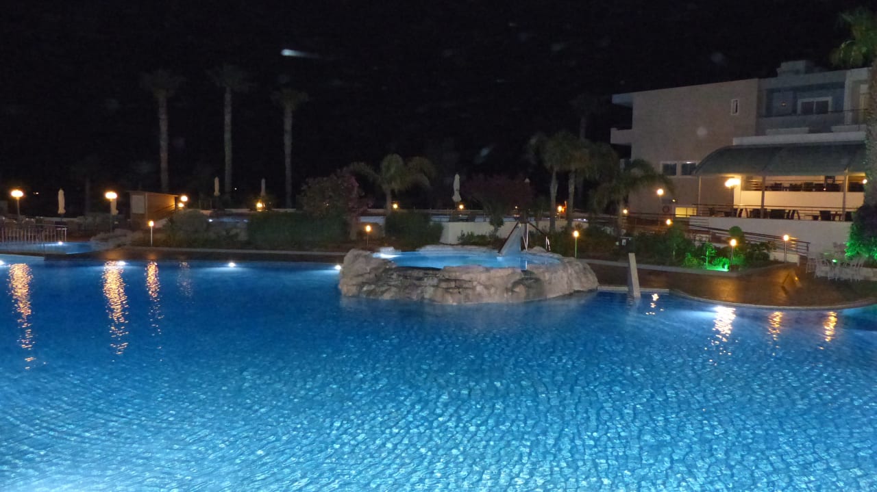 Pool Atlantica Marmari Palace