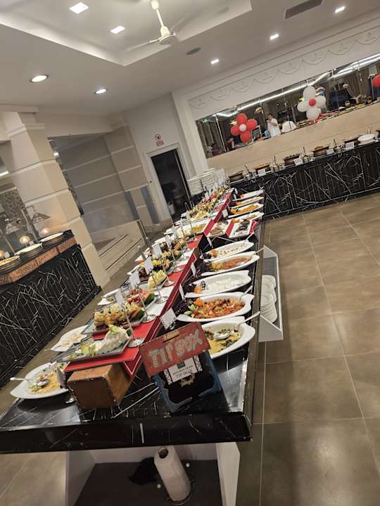 Gastro Can Garden Beach