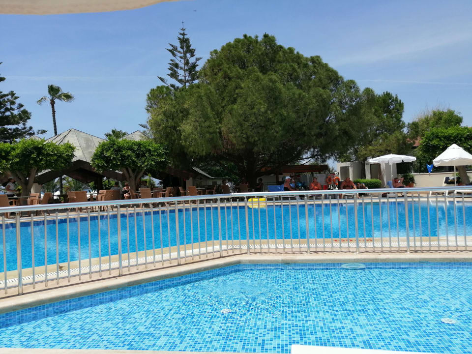 Pool Nerton Hotel - Erwachsenenhotel ab 16 Jahren