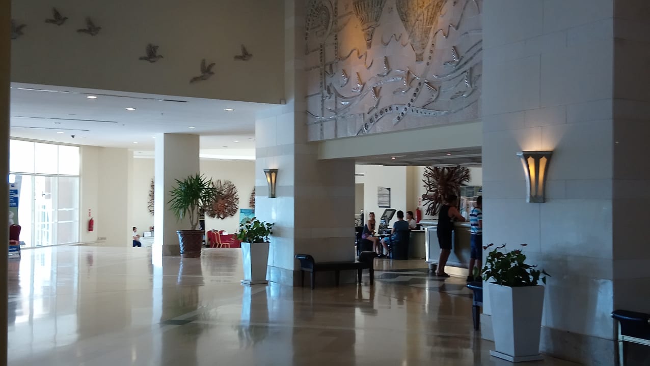 Lobby Starlight Resort Hotel