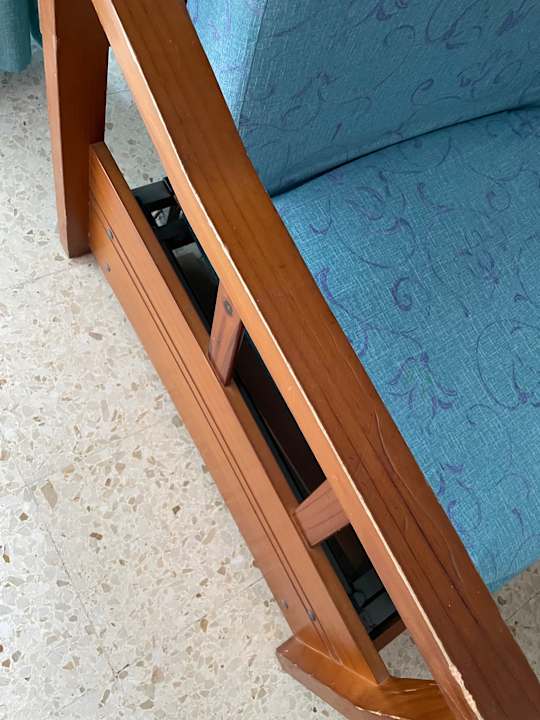 Zimmer Corona Roja