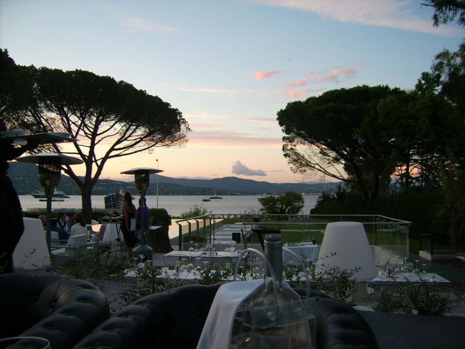 Ausblick vom Pool bzw. Außenessbereich Hotel Kube