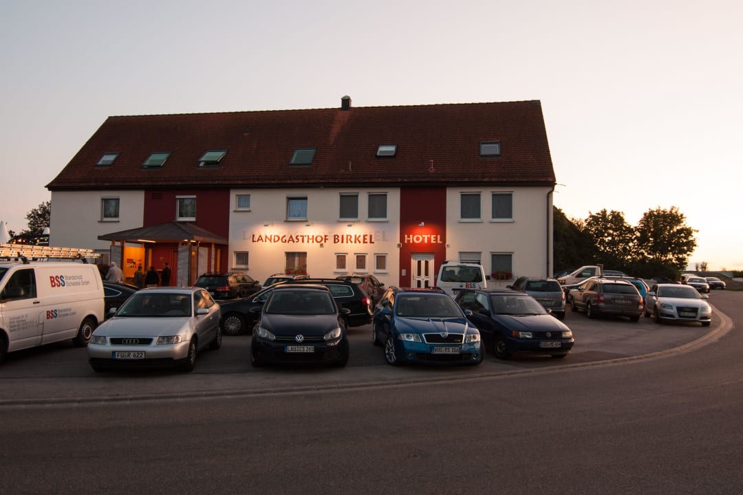 Der Landgasthof bei Nacht Landgasthof Birkel