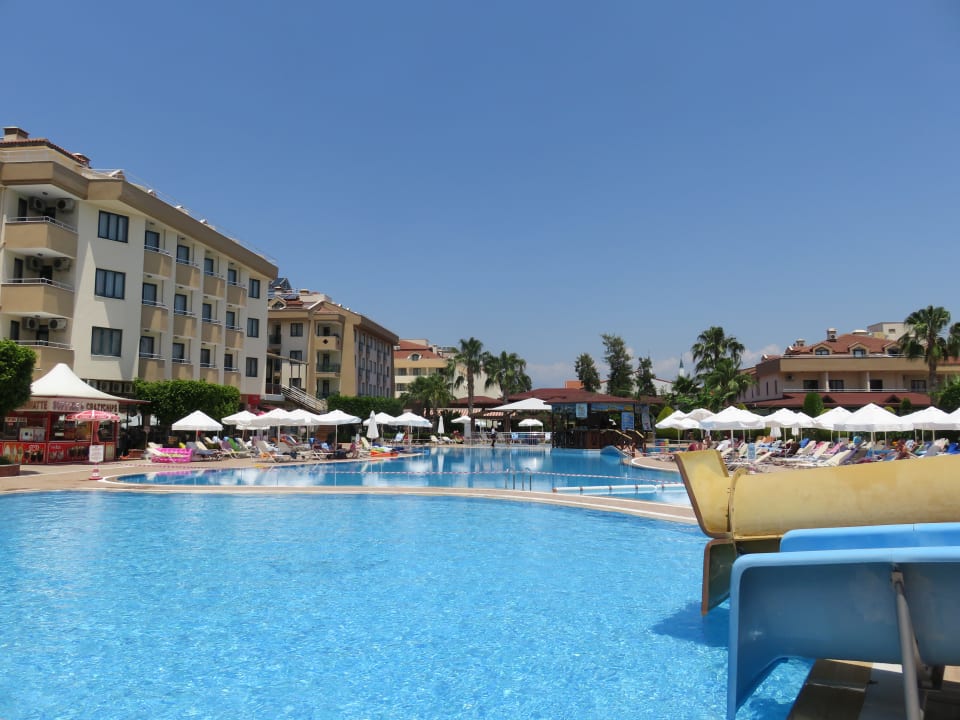 Pool Grand Seker Hotel