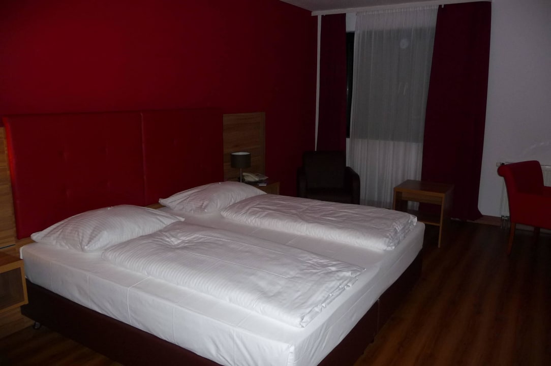 Bett Roomingtons Wetzlar