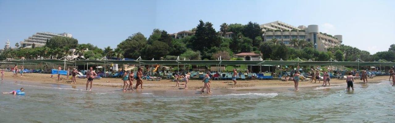 Strandpanorama Melas Holiday Village