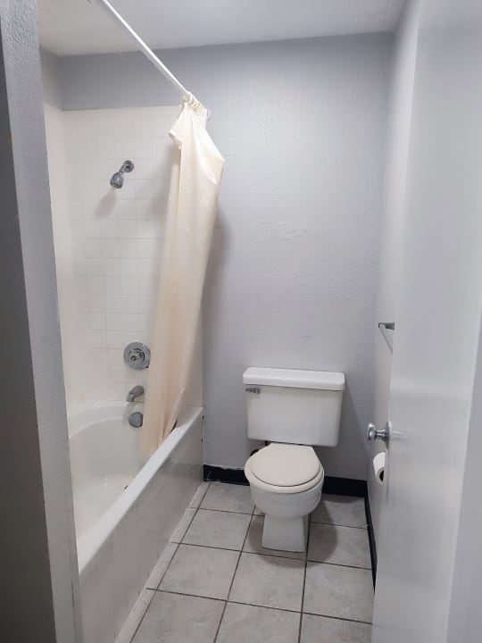 Zimmer Country Host Inn