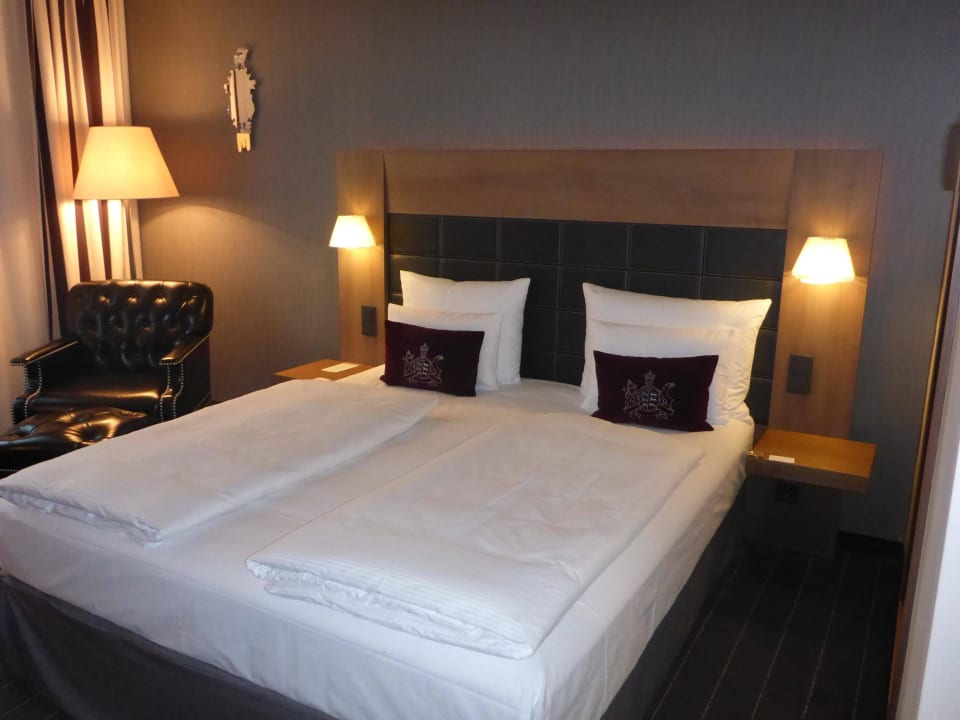 Zimmer Mövenpick Hotel Stuttgart Airport