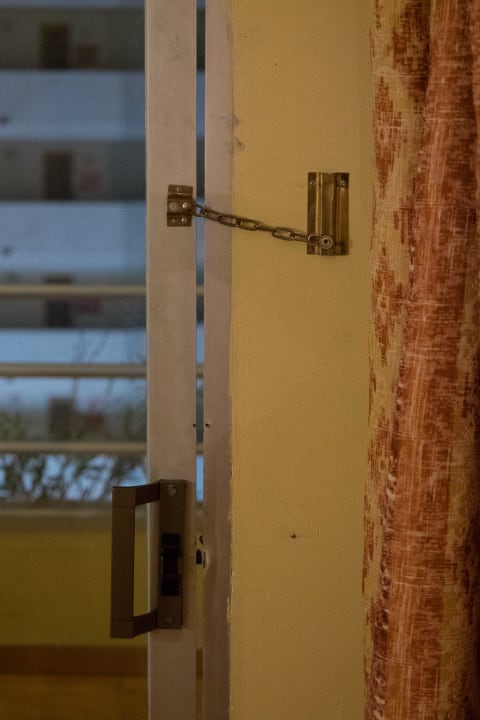 Aufgebrochener Balkon Bei Juan Playa Blanca