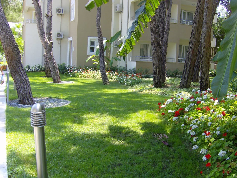 Die wunderschne Parkanlage Club Sidelya Hotel