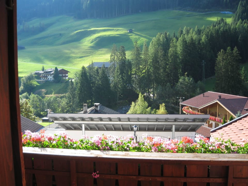 Blick vom Balkon Berghotel Ratschings