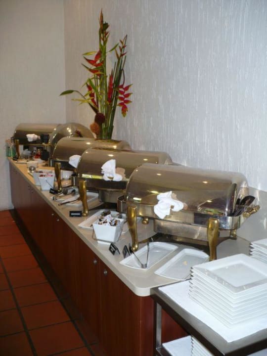 Frühstücksbuffet Hotel The Cairns