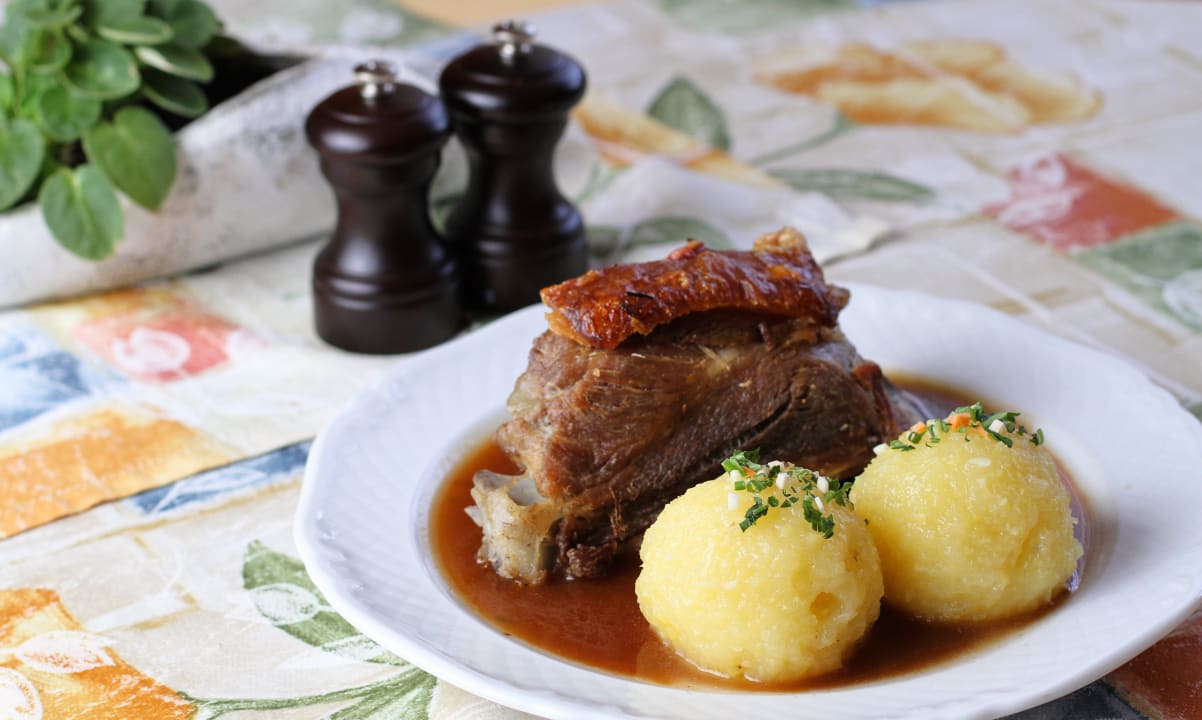 Schäufele Landgasthof Birkel