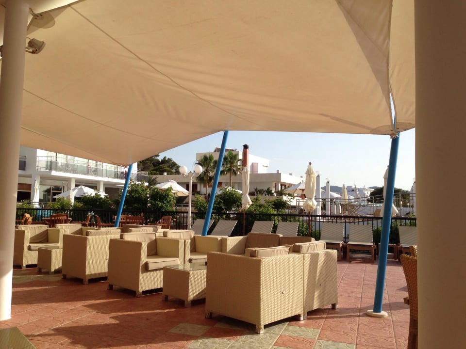 Barbereich am Pool Hotel Osiris