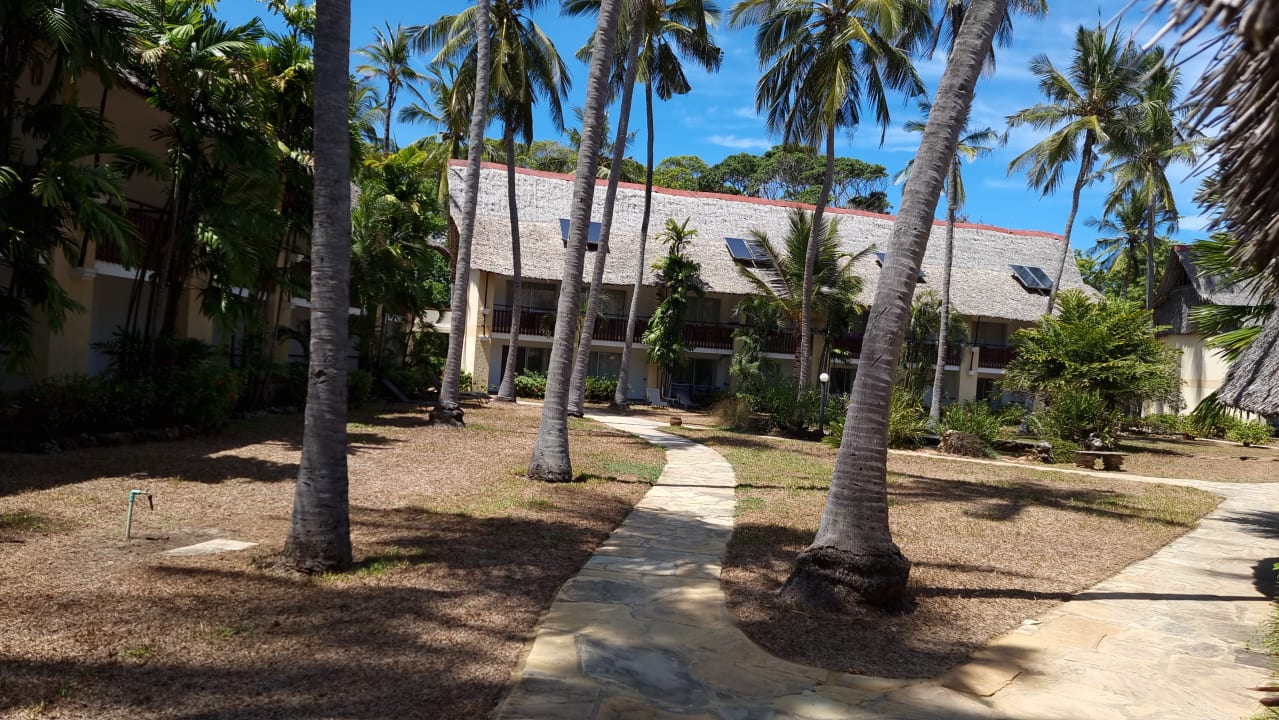 Gartenanlage Bahari Beach Hotel