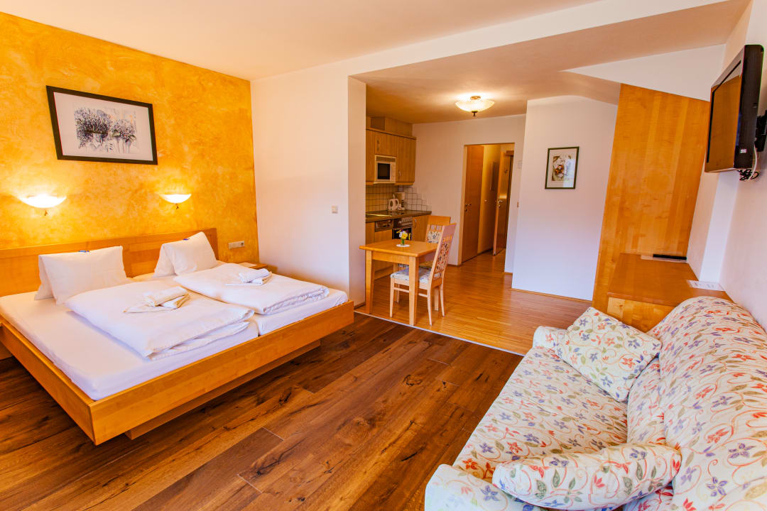 Zimmer Gästehaus Hartweger