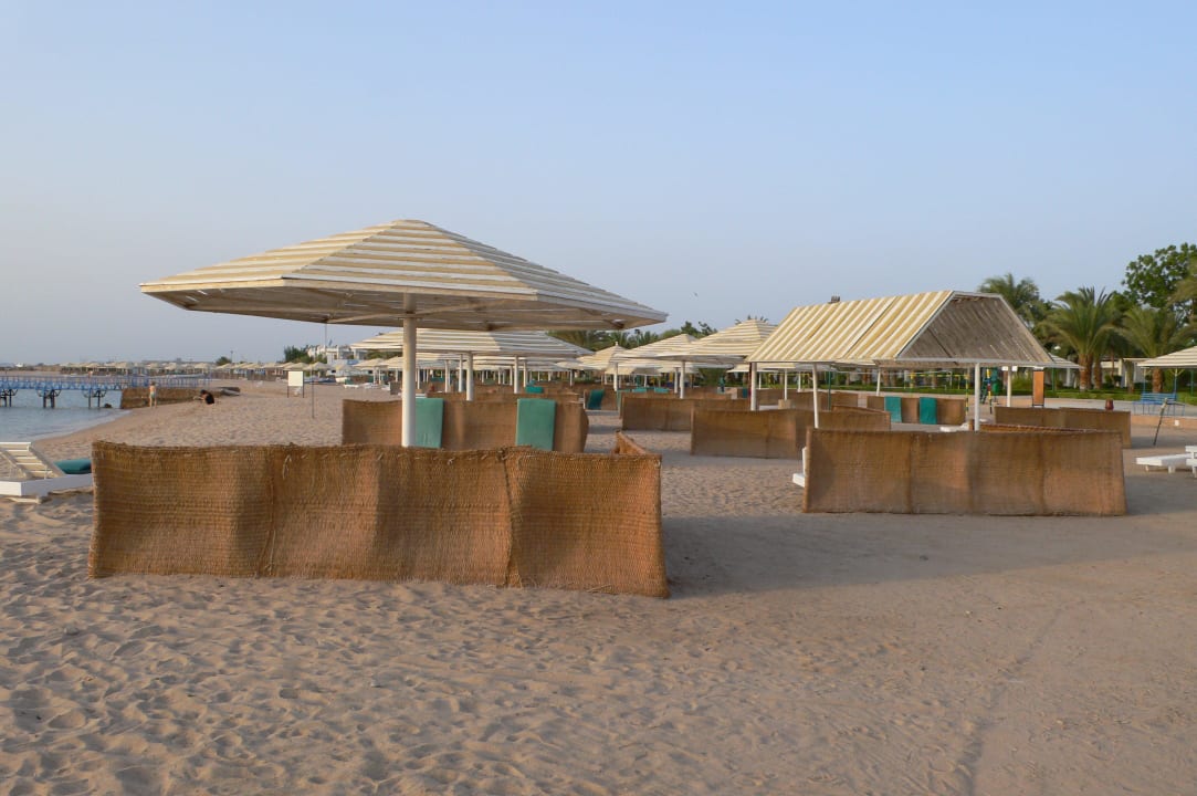 Parasole na plaży Menaville Safaga