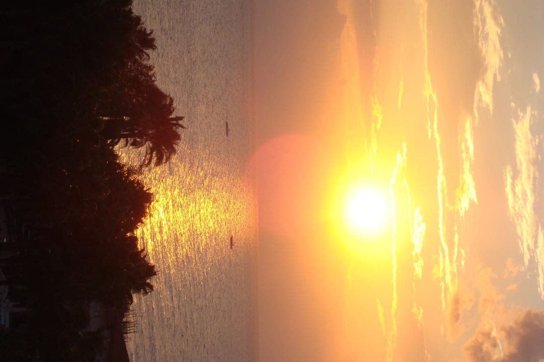 Seitlicher Meerblick aus dem Zimmer Hotel Thalia Unique