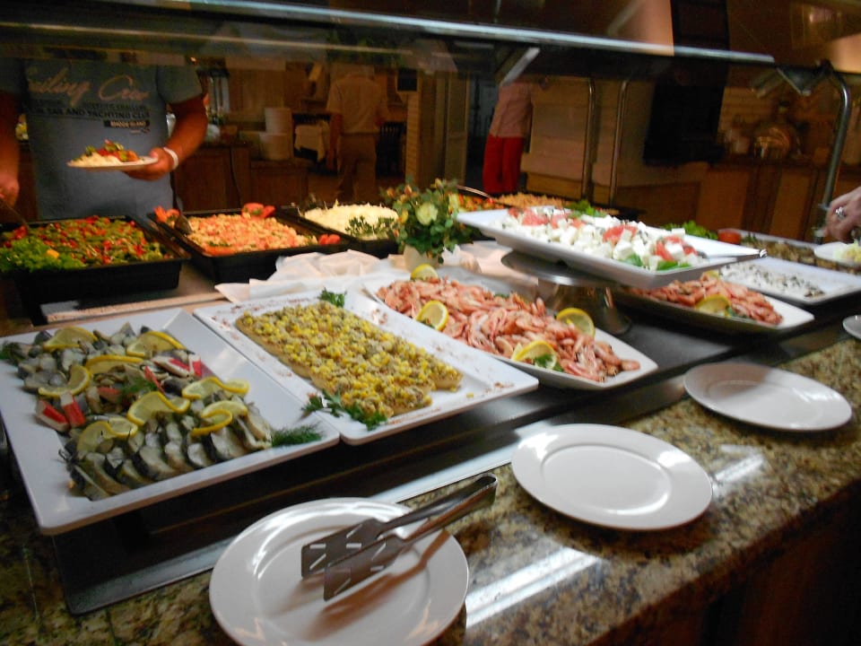 Salatbüffet Hotel Tiara Beach