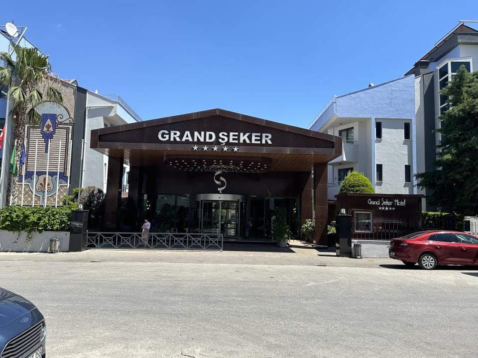 Lobby Grand Seker Hotel
