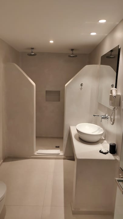 Zimmer Hotel Strogili