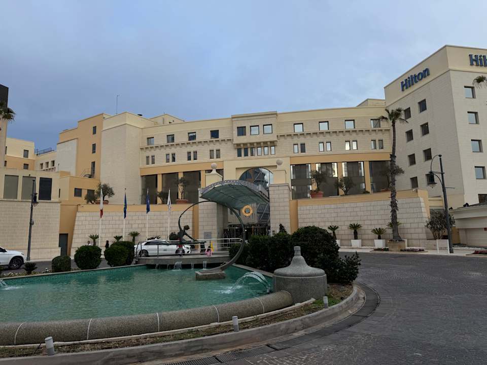 Außenansicht Hilton Malta
