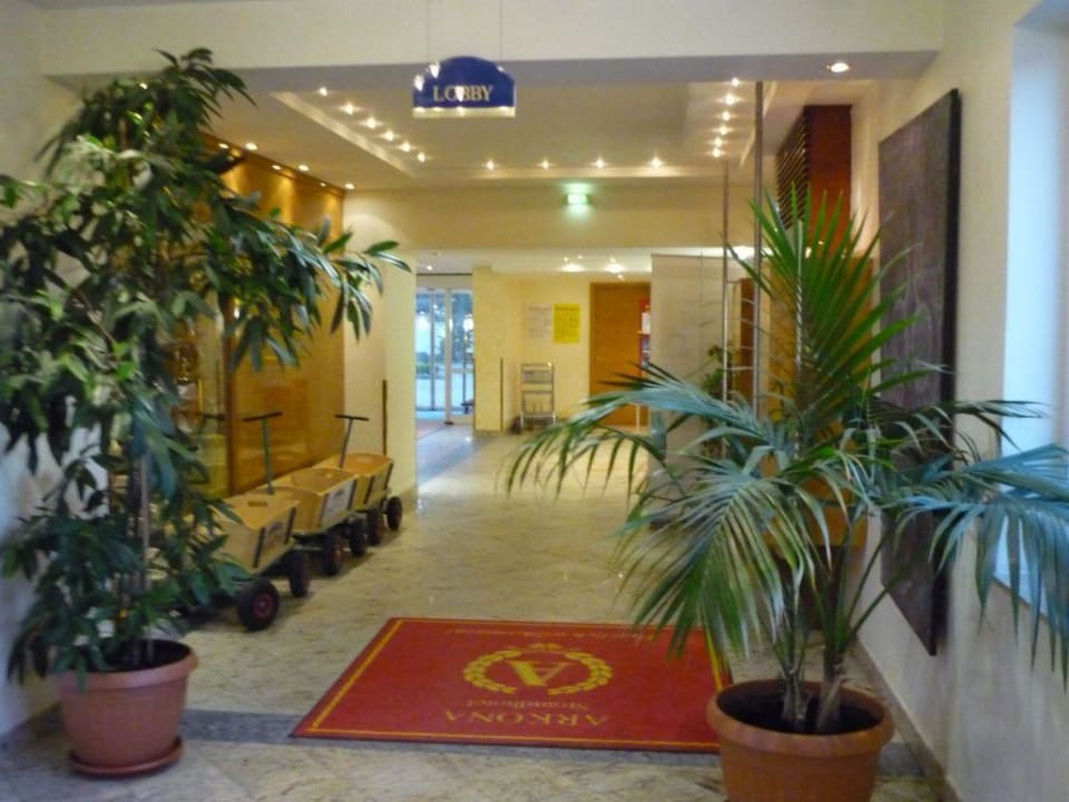 unten Arkona Strandhotel