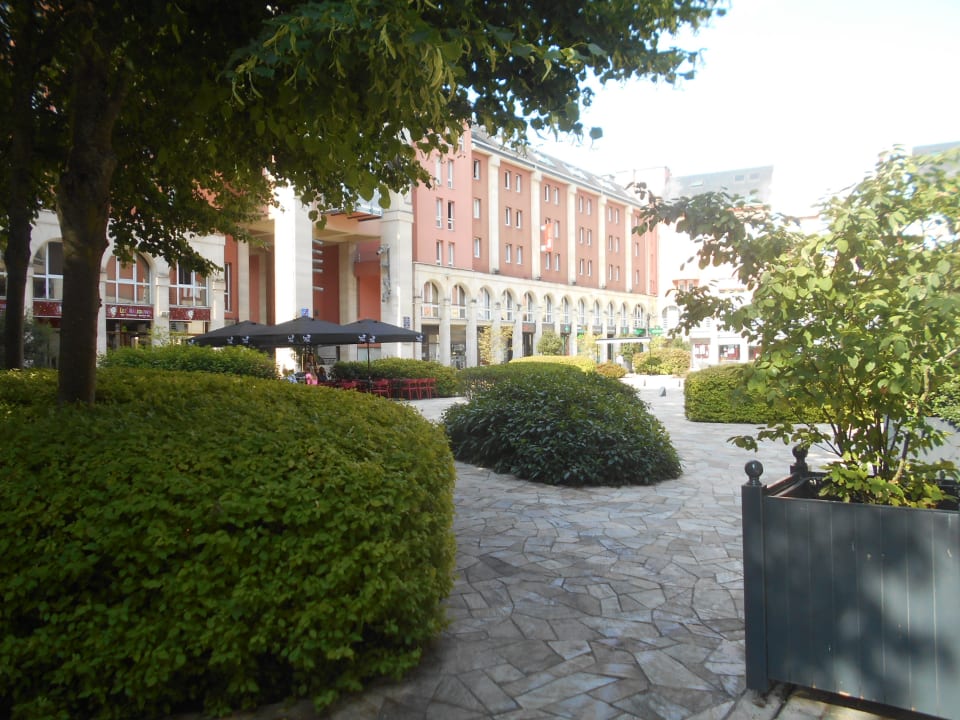 Außenansicht Hotel Ibis Epernay Centre Ville