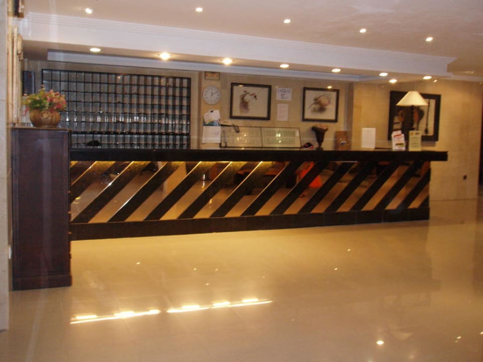 Rezeption BJ Playamar Hotel & Apartamentos