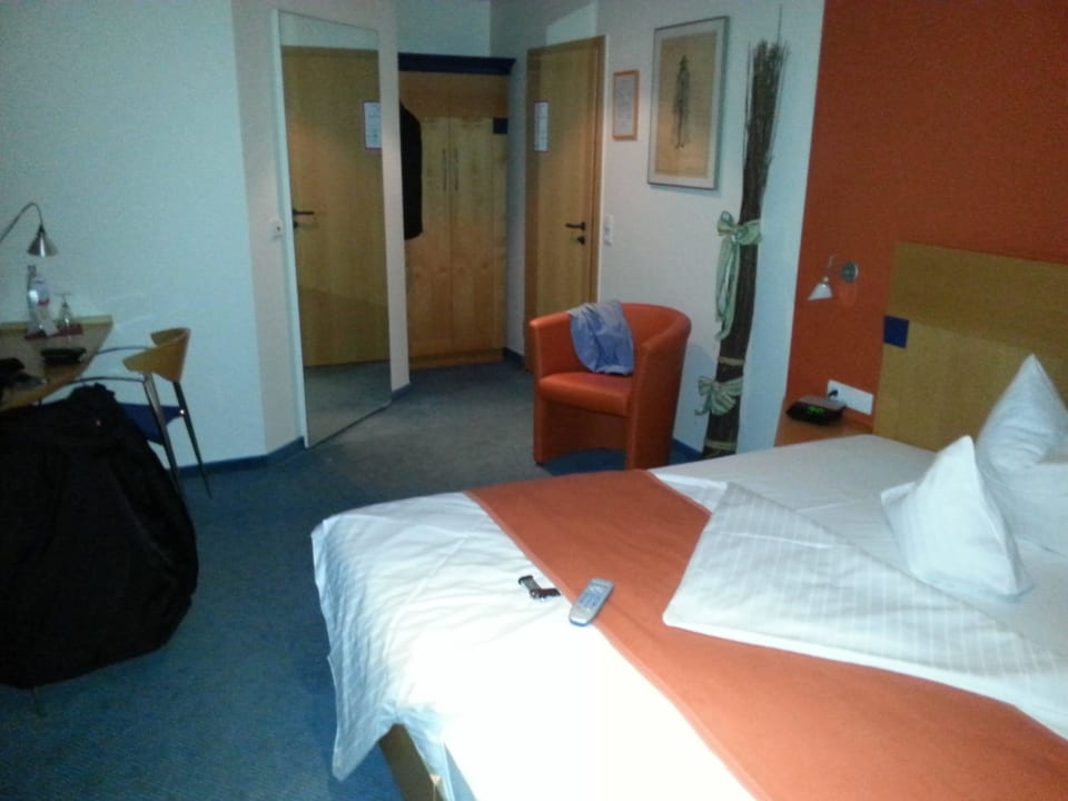 Zimmer mit Doppelbett Aspire Kronprinz, Trademark Collection by Wyndham