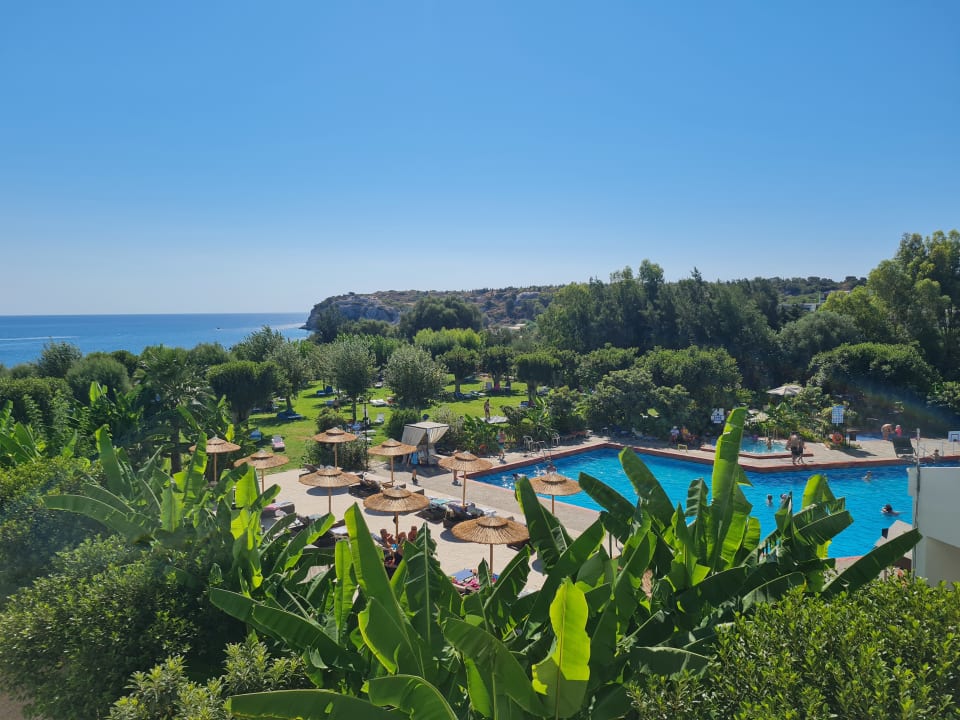 Ausblick Irene Palace Beach Resort Club alltoura