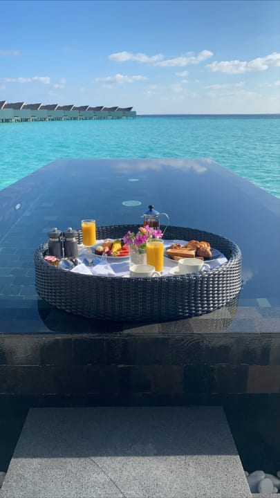 Ausblick Kuredhivaru Resort and Spa, Maldives