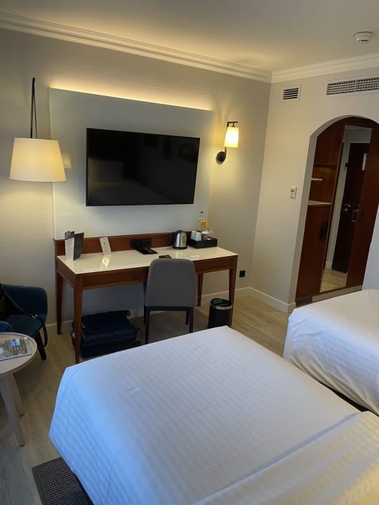 Zimmer Hotel Courtyard by Marriott Hamburg Airport