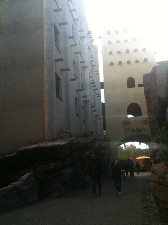 Aussenansicht Hotel Matamba - Phantasialand Erlebnishotel