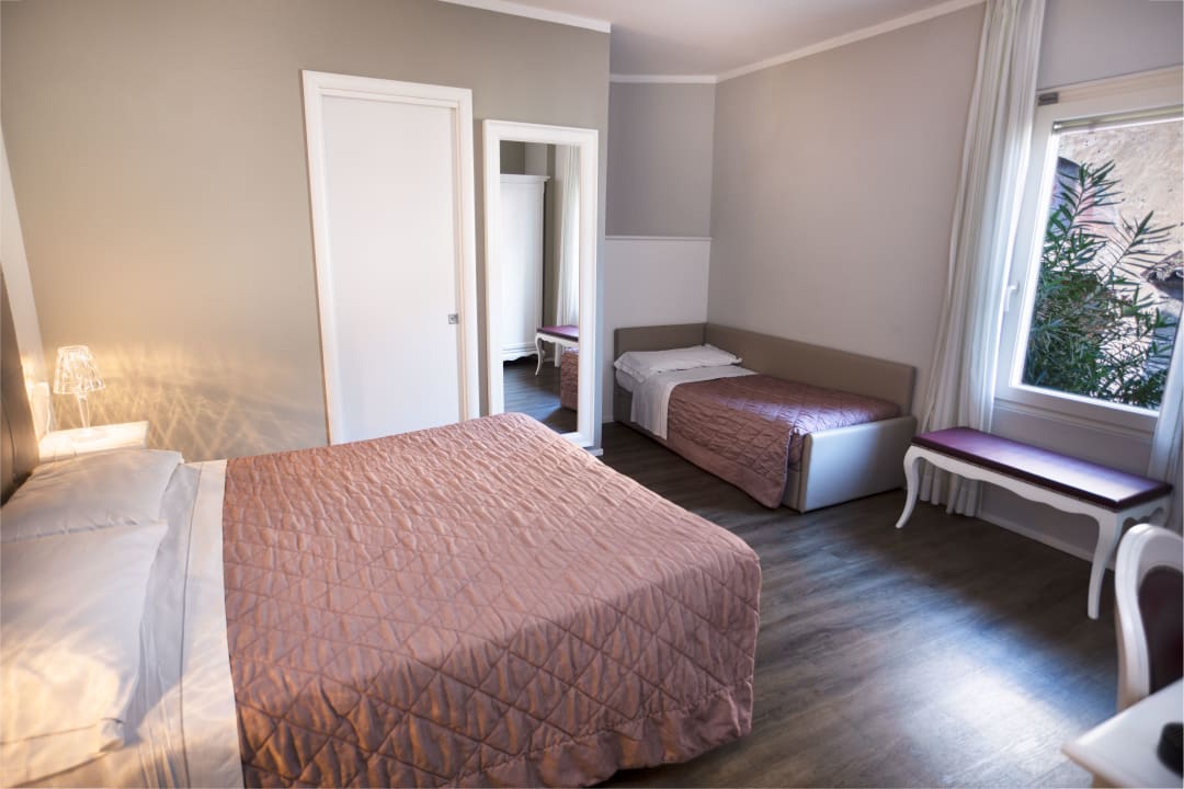 Zimmer Hotel Degli Oleandri