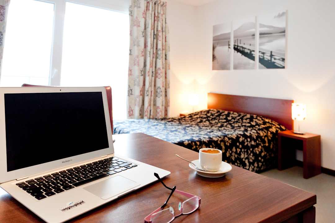 Zimmer HometimesHotel Azurea