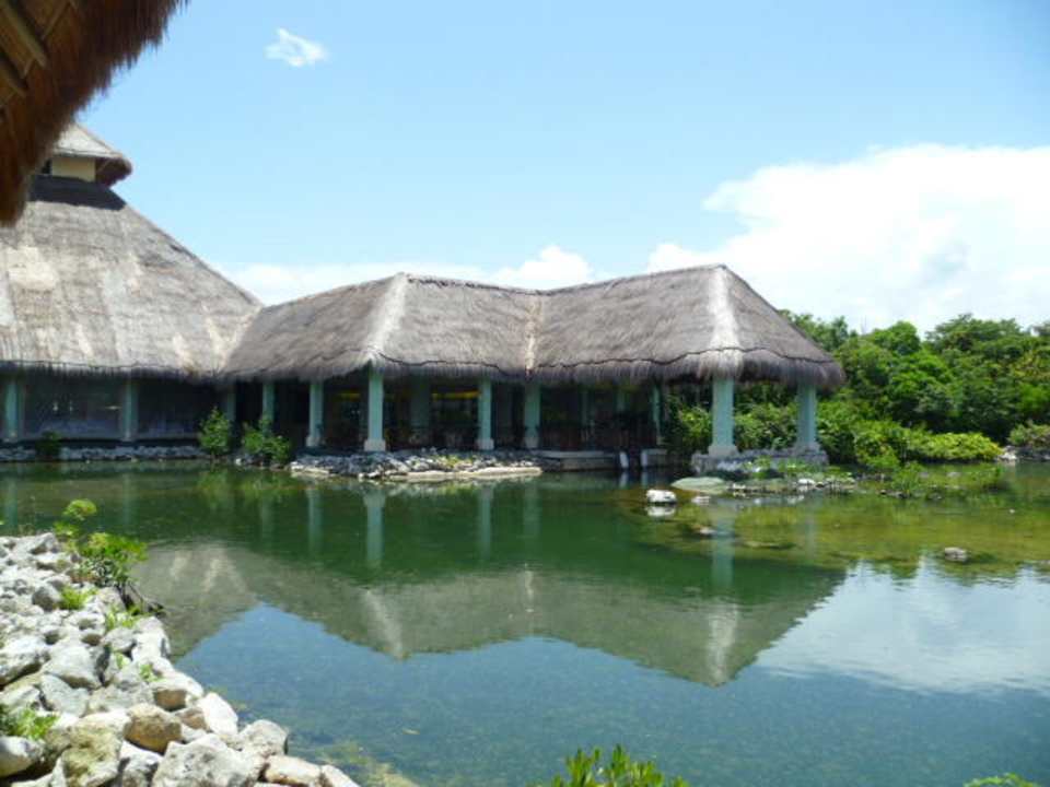 Mit Blick auf die Boot-Anlegestelle Grand Palladium Select White Sand Resort & Spa