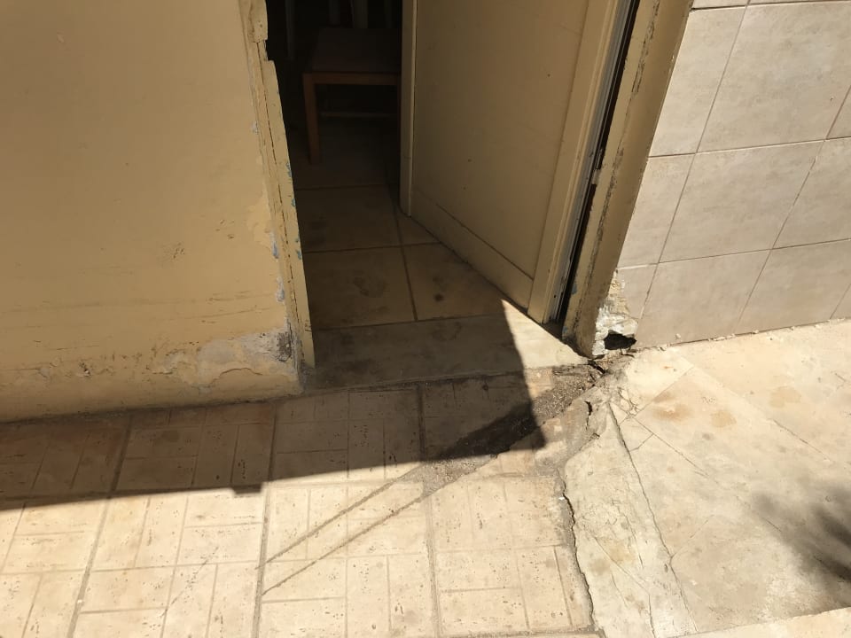 Sonstiges Eri Beach & Village