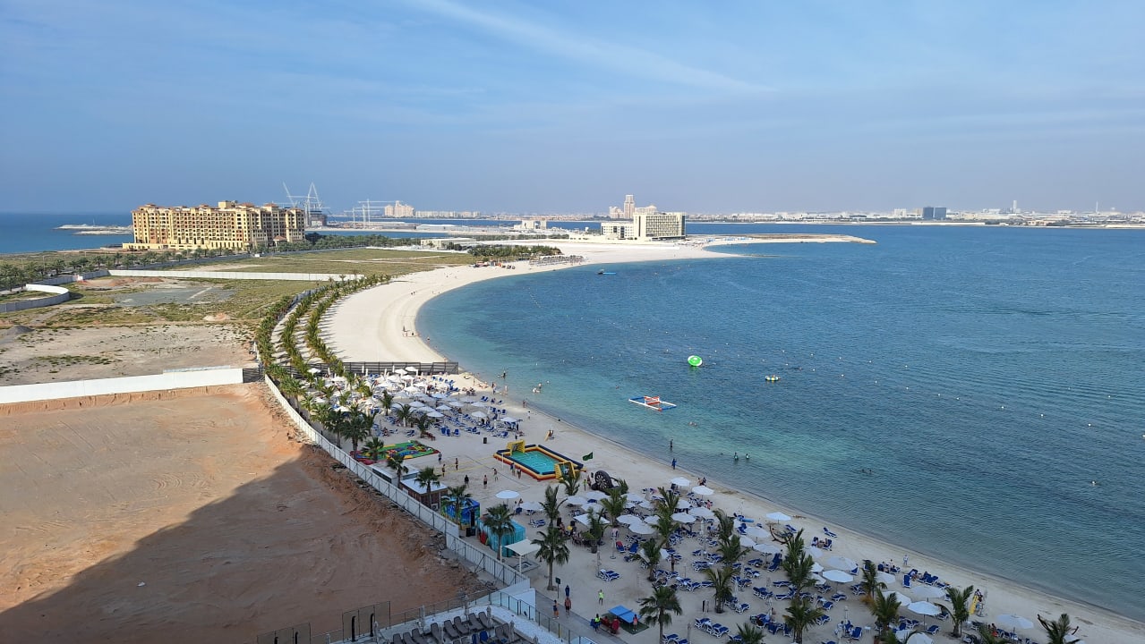 Strand Hampton by Hilton Marjan Island