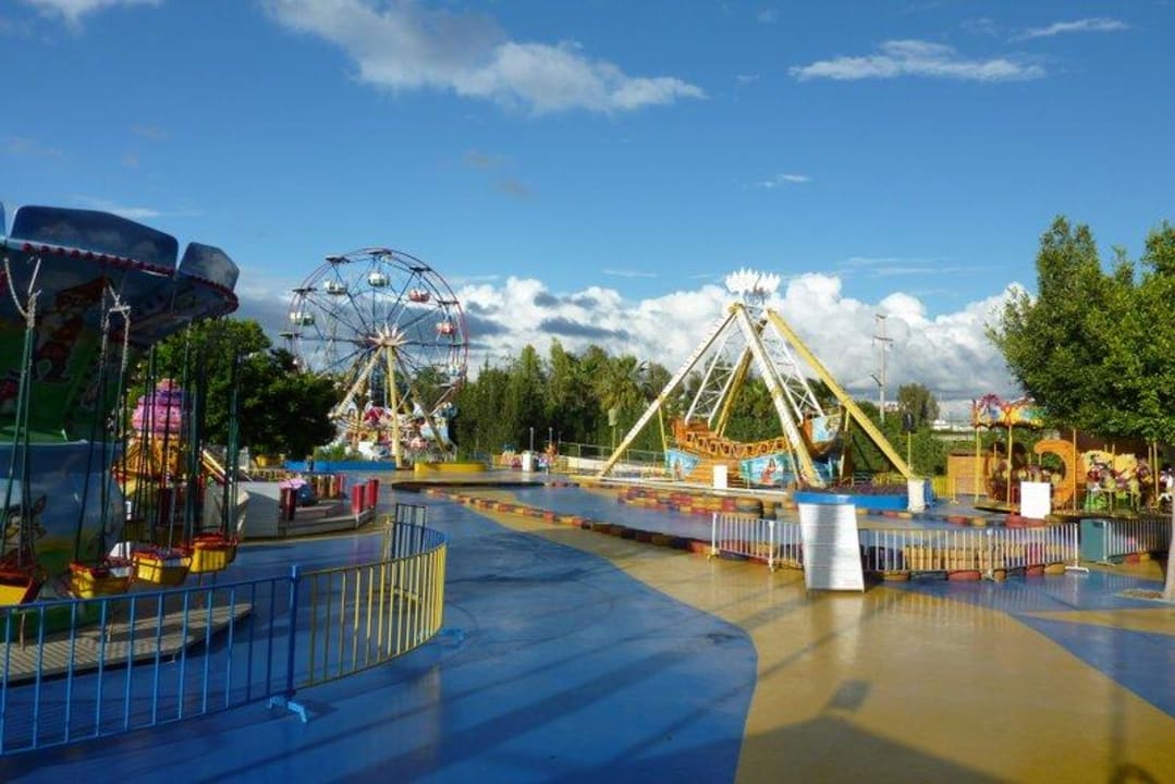 Lunapark Selectum Family Resort Side