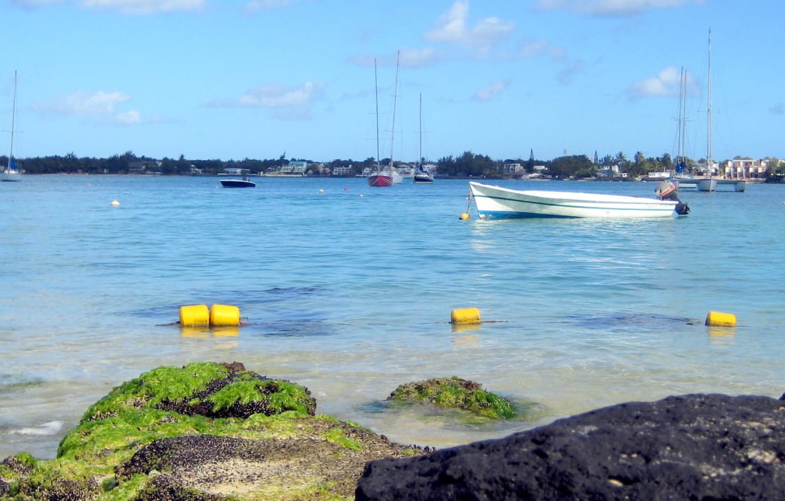 Immer am Strand lang Mauricia Beachcomber Resort & Spa